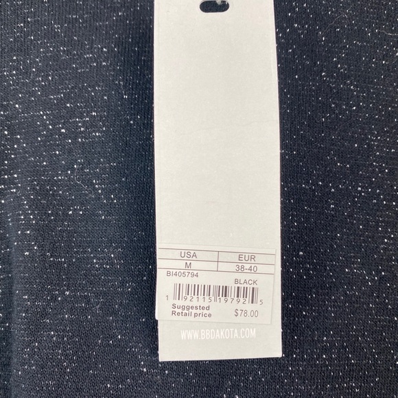 NWT BB Dakota Little Bit Extra Hooded Sweatshirt - Picture 5 of 7